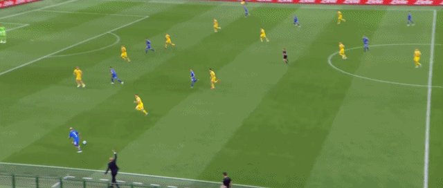 1694558302152079338.gif 意大利54.gif