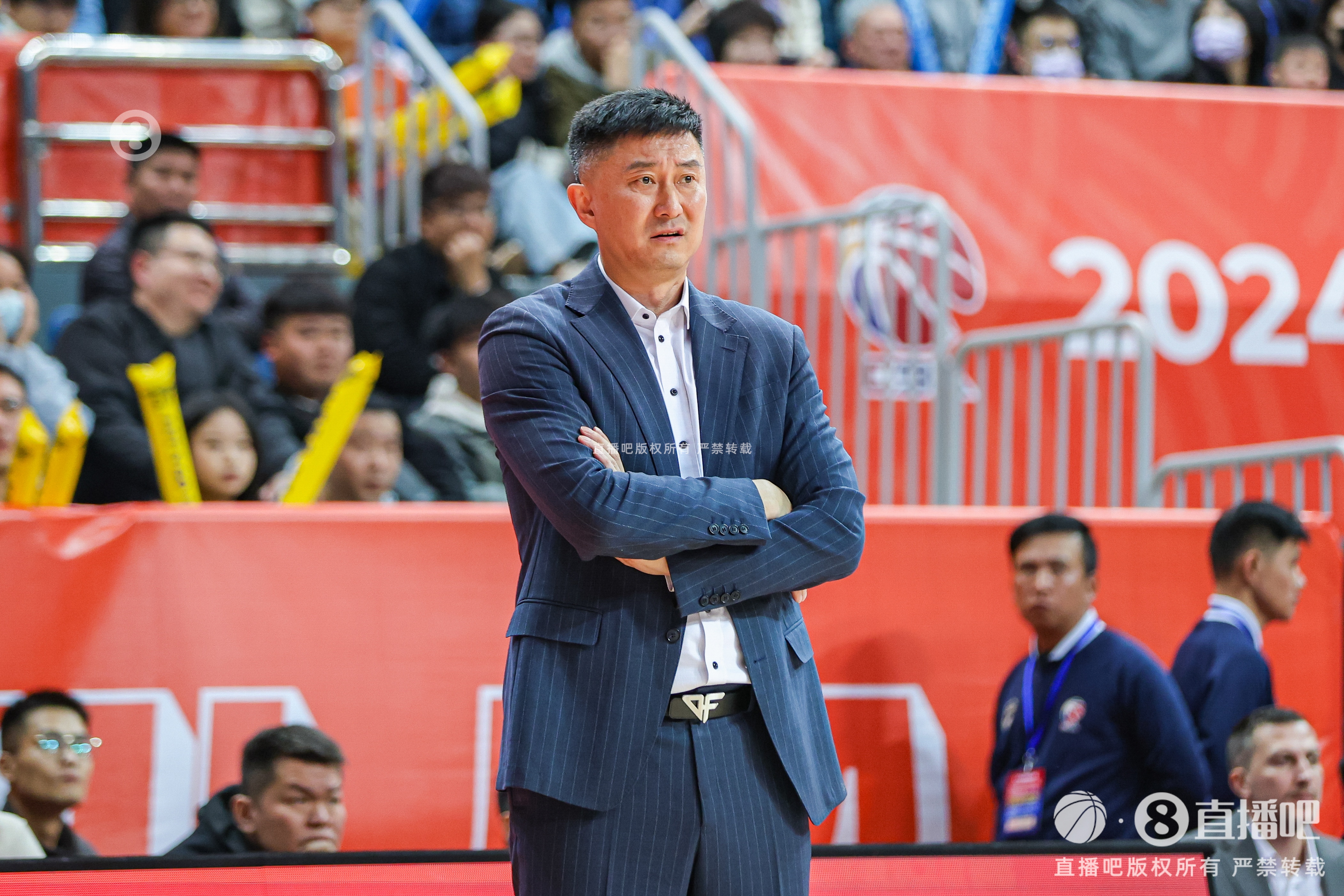 bsport-间歇期是否会有外援变动？杜锋：等麦考尔回归 磨合磨合再看